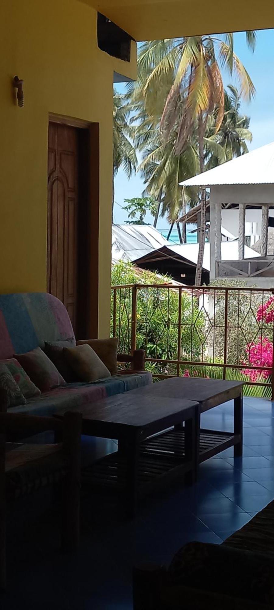 La Locanda Lodge - Apartment, 4 Double Rooms & Kitchen Near The Beach Джамбиани Экстерьер фото